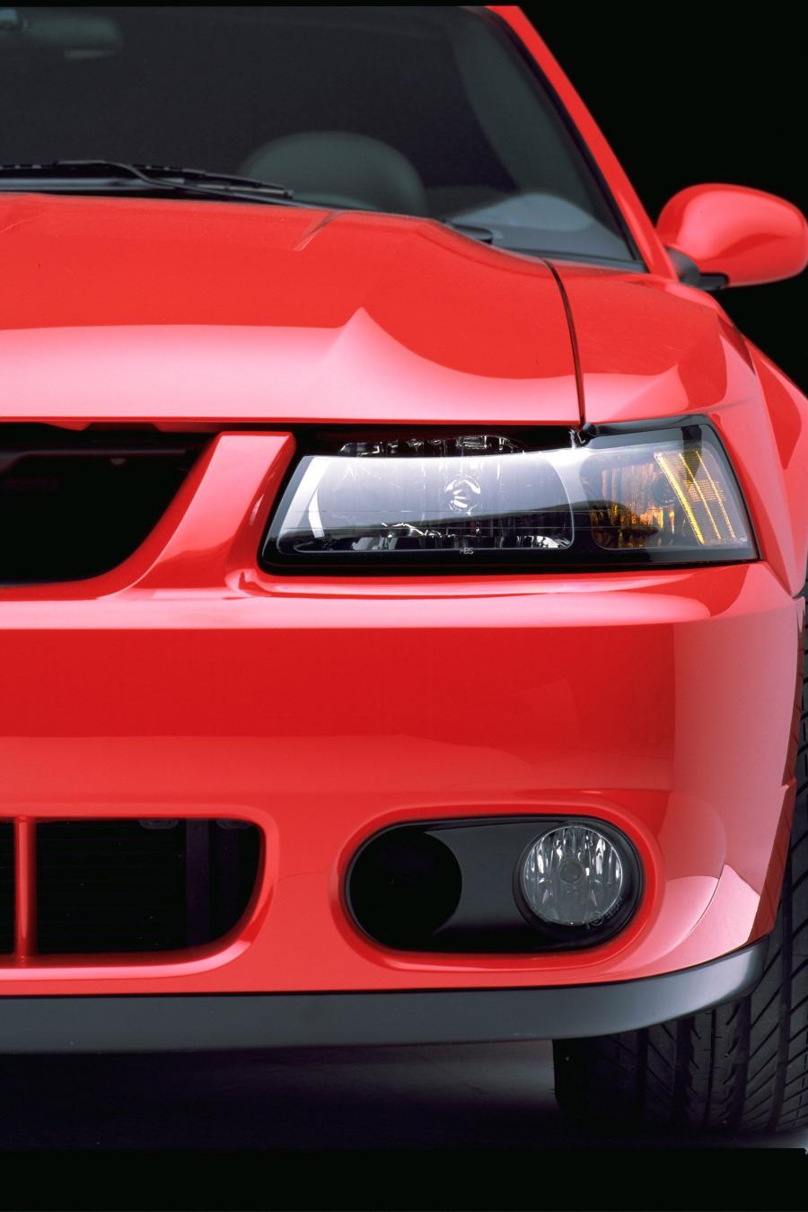  Ford Mustang SVT Cobra 2003 года  (фото 25 из 61)